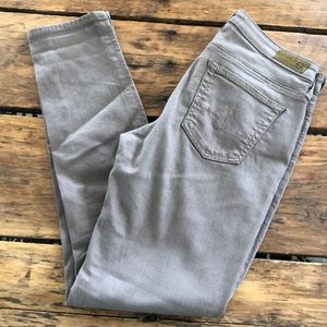 AG The Stevie Ankle Jeans. Taupe. 27